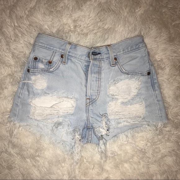 Levi’s❌SOLD❌ - Picture 3 of 8